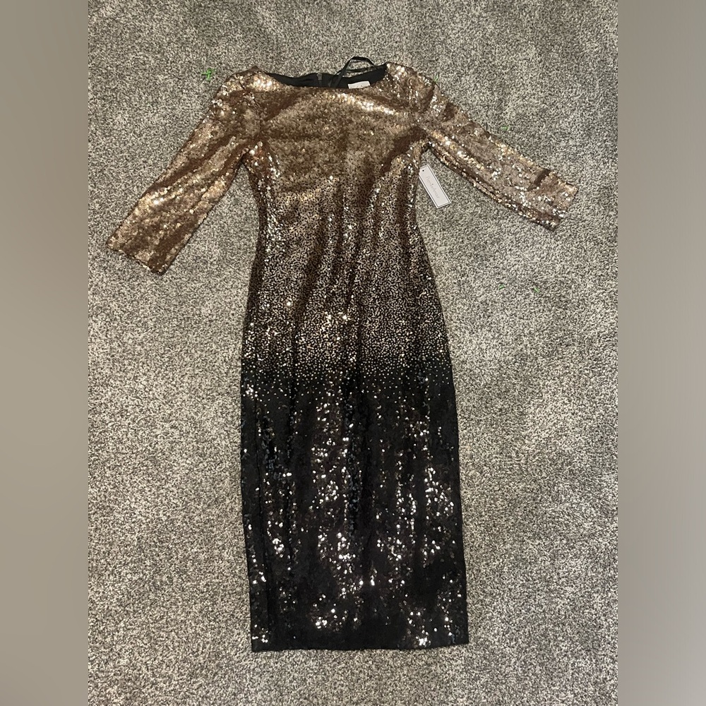 Premier Armoir Elegant Sequin Dress in Gold and Black
